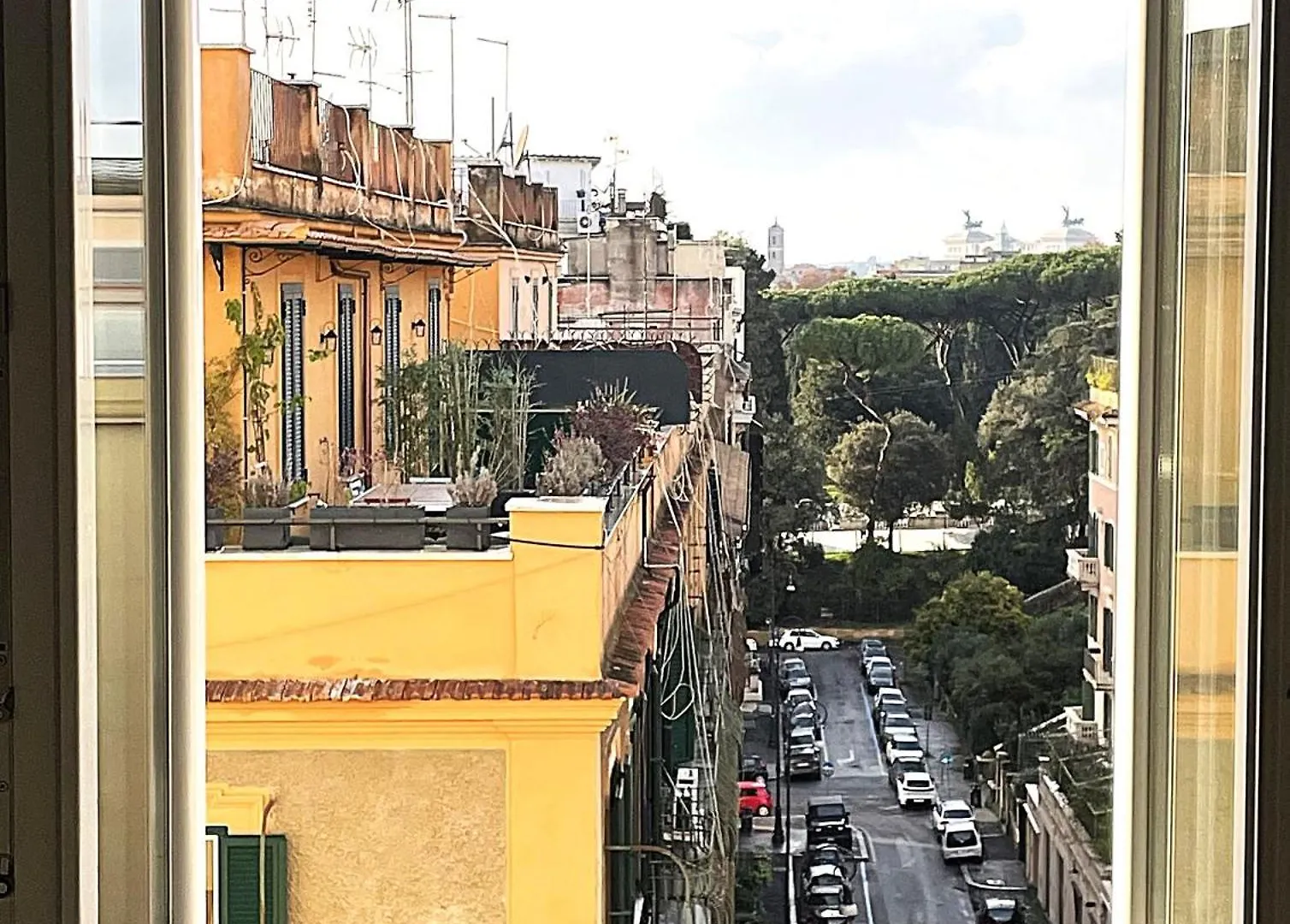 Di Casa Al Colosseo Rome Apartment